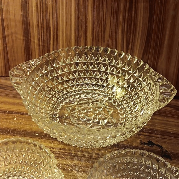 Vintage diamond pattern salad dessert bowl set air bubbles 🫧 - Picture 2 of 6